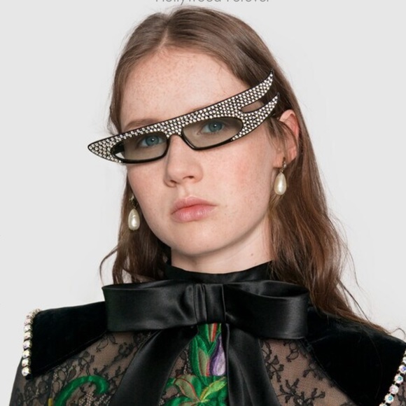 Gucci - Rectangular Angle Acetate Sunglasses with Crystals - Turtle - Eyewear - Picture 6 of 7